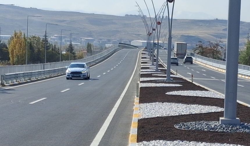 Van trafiğine yeni nefes