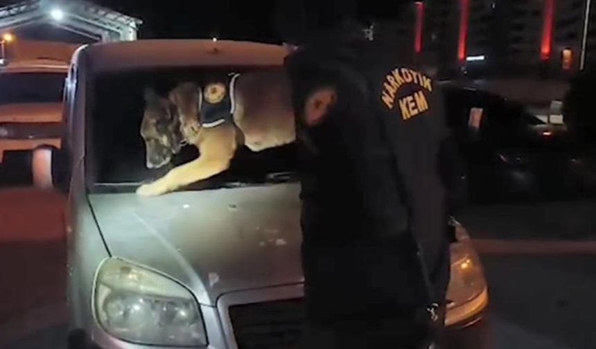 Bitlis'te 6 kilo yasaklı madde ele geçti