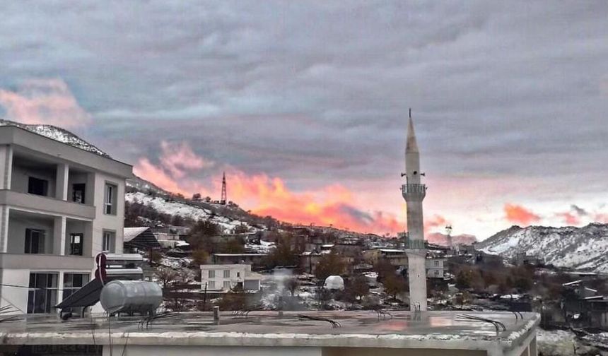 Çermik'e mevsimin ilk karı yağdı