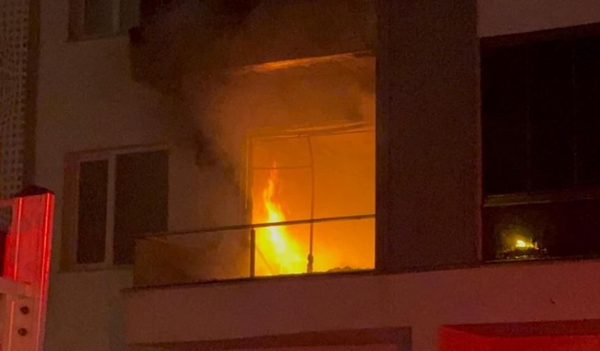 Diyarbakır'da ailesiyle tartıştı, evini ateşe verdi!