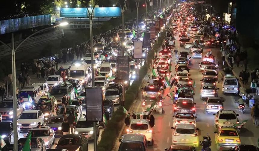 Suriye’de Esad rejiminin düşüşünün yıl dönümü kutlandı