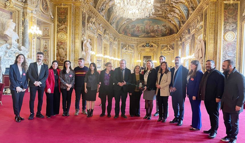 Eşbaşkanlar Fransa’da kayyumu anlatı!