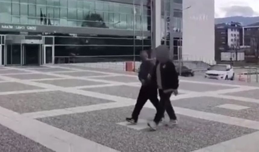 Yol kontrolünde 3 kilo 846 gram kokain ele geçirildi