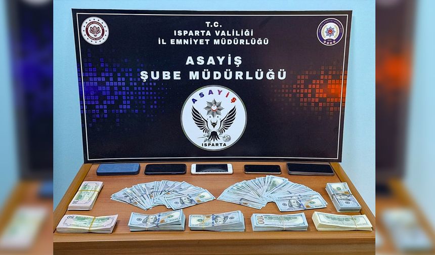 Sahte polisler milyonluk vurgun yaptı