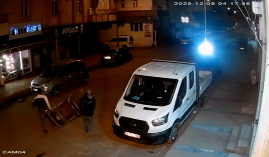 Şanlıurfa'da kaldırımdaki koşu bandı çalındı