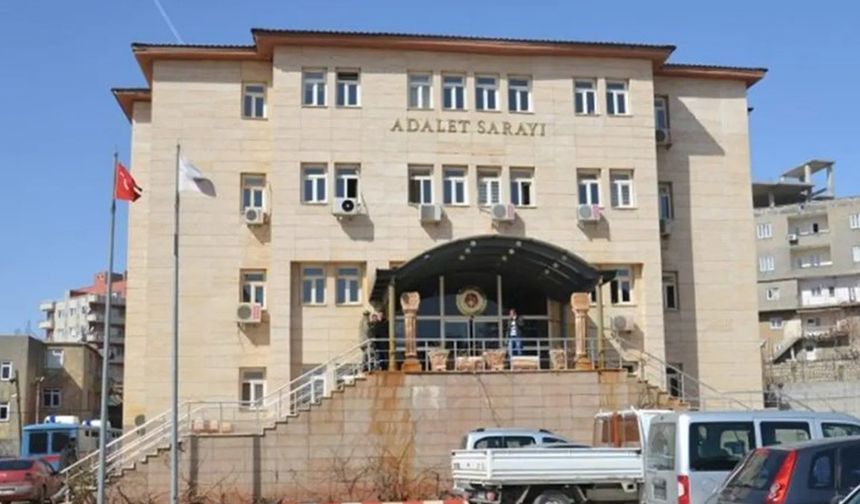 Şırnak adliyesinde intihar girişiminde bulunan polis öldü