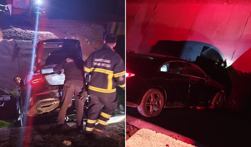 Otomobil su kanalına uçtu