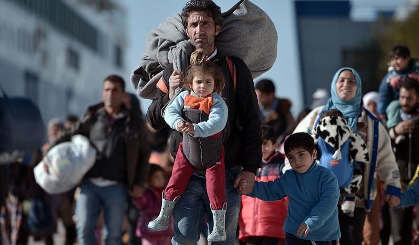 Bakan Yerlikaya açıkladı; 1 milyon 318 bin Suriyeli ülkesine döndü