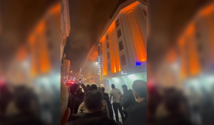 Van'daki otelin restoranında korkutan yangın