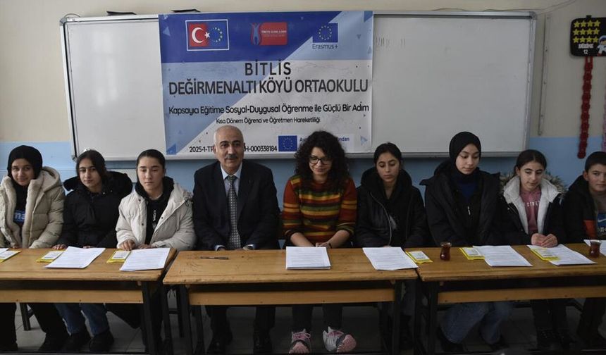 Bitlis’te köy okulu öğrencilerine Avrupa yolu açıldı