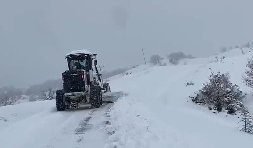 Elazığ’da 407 köy yolunda çalışmalar sürüyor