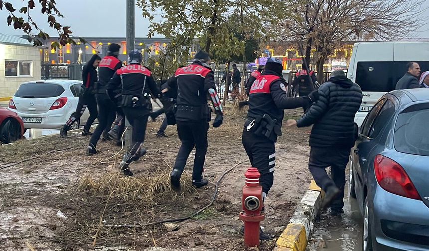 Şanlıurfa'da Oda seçimlerinde taşlı, sopalı kavga