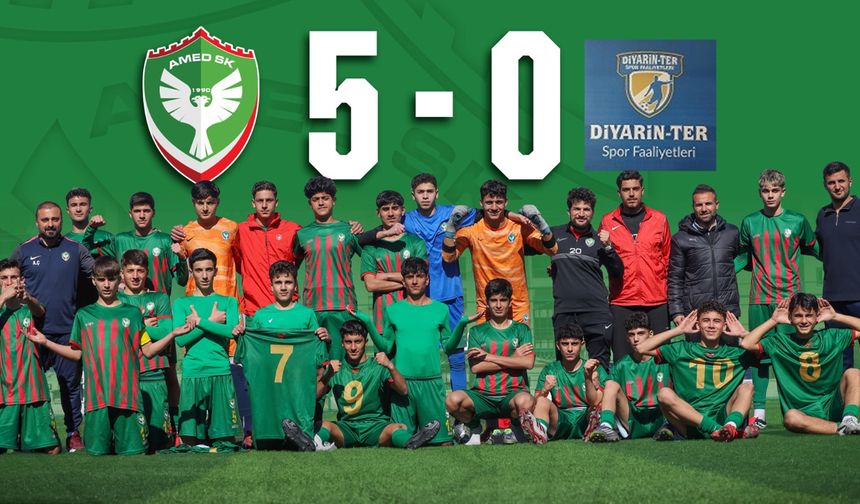 Amedspor'un gençleri, namağlup şampiyon oldu