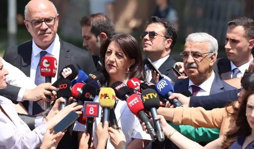 DEM Parti heyeti İmralı yolunda