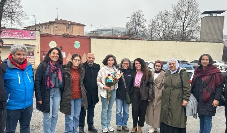 Eski Eşbaşkan tahliye edildi