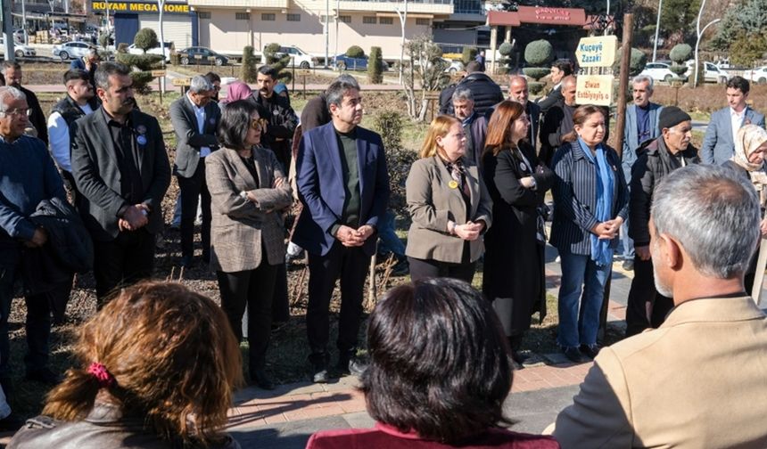 Diyarbakır Eşbaşkanları dillerin görünürlüğü çalışmasında