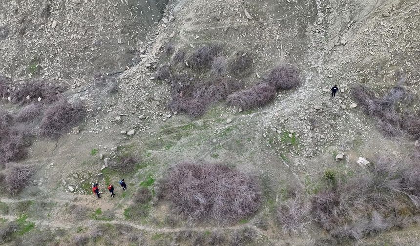 Diyarbakır'da 18 gündür kayıp: 84 yaşındaki engelli adam he yerde aranıyor