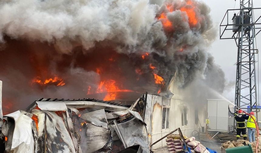 Konteyner yatakhanede yangın