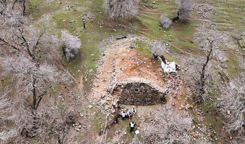 Yer altındaki  o cami ziyaretçi akınına uğruyor