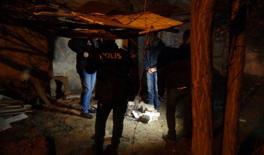 Zehirlenme şüphesiyle hastaneye kaldırılmıştı: Hayatını kaybetti