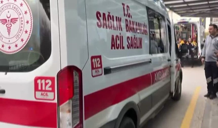 Göçükte mahsur kalan işçilerden biri kurtarıldı