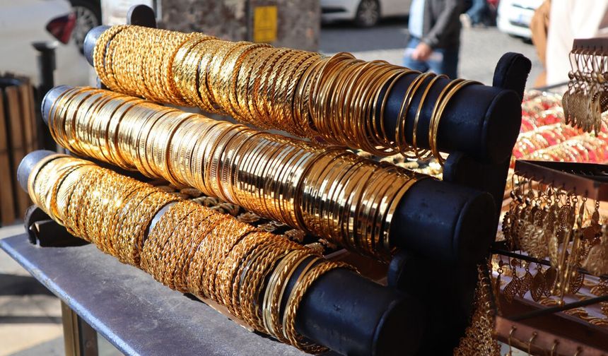 Altın cep yakıyor, imitasyon takıya talep artıyor