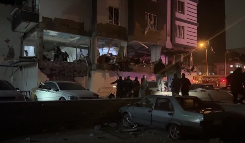 Apartmanda patlama: 12 yaralı