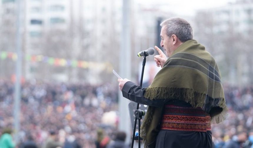 Tuncer  Bakırhan’dan Diyarbakır’dan tüm kesimlere çağrı