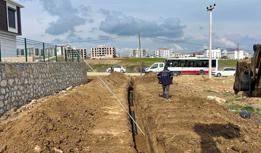 Diyarbakır Ergani’de yeni yerleşim alanlarına kanalizasyon