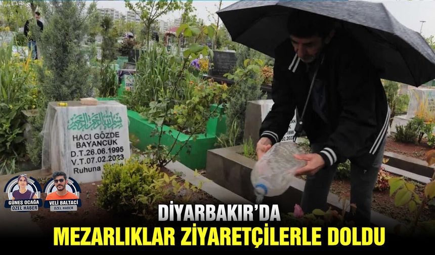 Diyarbakır’da mezarlıklar ziyaretçilerle doldu