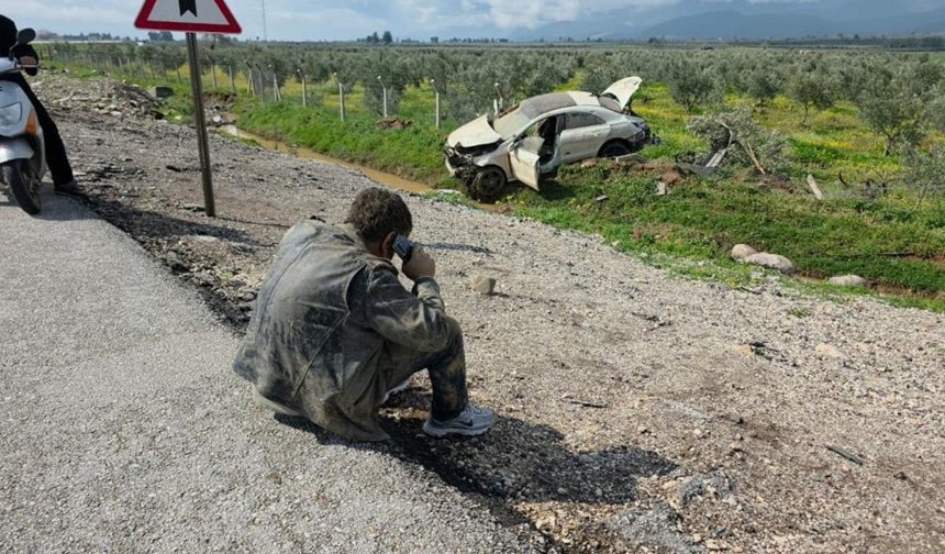 Hurdaya dönen araçtan burnu kanamadan çıktı