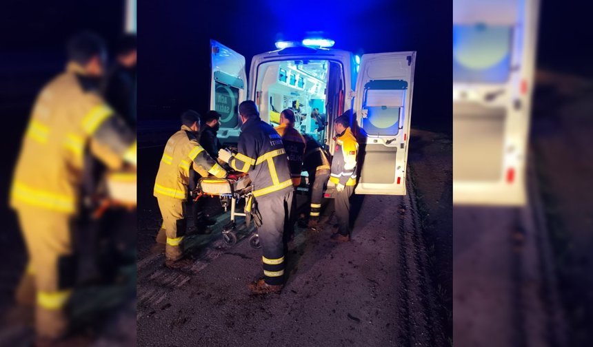 Mardin'de devrilen otomobildeki 1 kişi öldü, 3 kişi yaralandı