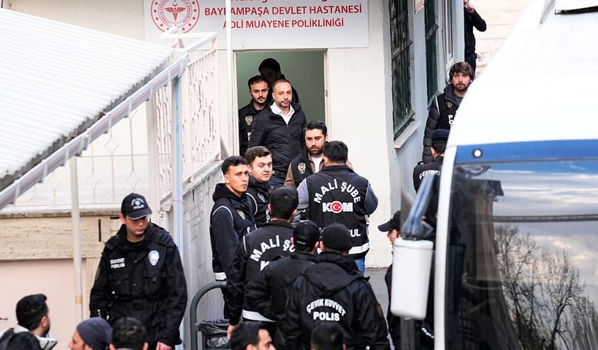 Ataşehir Belediyesi’ne operasyon: 20 kişiye gözaltı