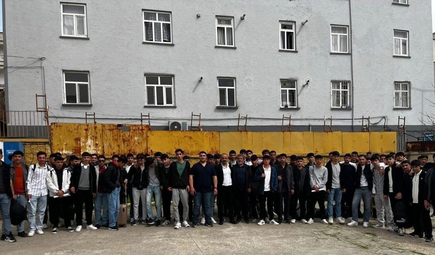 Çermik Belediyesi’nden öğrencilere YKS kampı