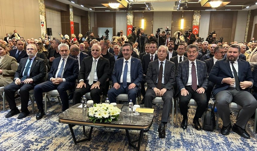 Cumhurbaşkanı Yardımcısı: Herkesin diline, üslubuna, yaklaşımına dikkat etmesi gereken bir süreç