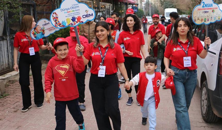 Diyarbakır’da otizm farkındalığı için renkli etkinlik