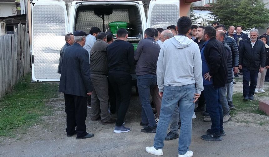 58 yaşındaki  adam ölü bulundu