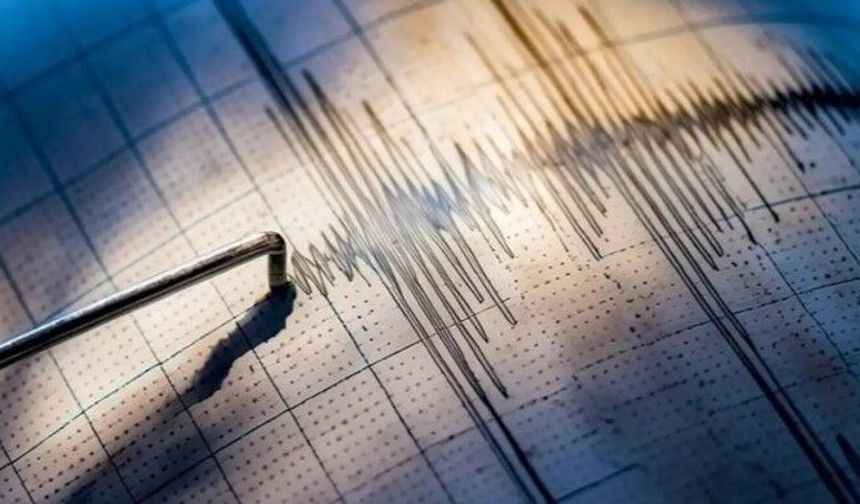 Sındırgı'da 4.2 büyüklüğünde deprem