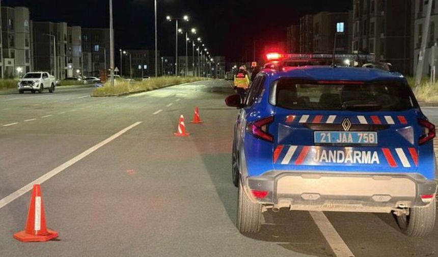 Diyarbakır’da feci kaza; 2 kişi hayatını kaybetti