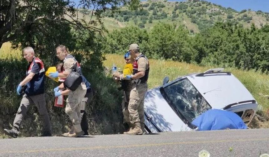 Diyarbakır’da bir kişi kardeşinin arabasını taradı: 1 ölü 1 yaralı