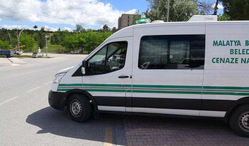 18 yaşındaki genç kızın parkta cansız bedeni bulundu