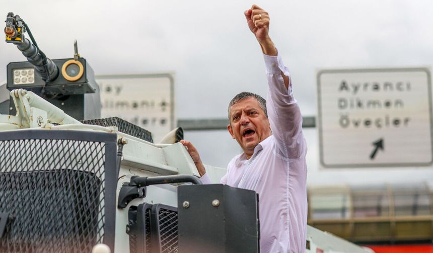 Özgür Özel: "Bayramda meydandayız, sokaktayız"