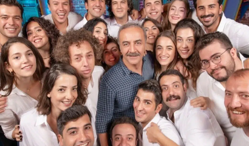 Çok Güzel Hareketler Diyarbakır'da sahne alacak