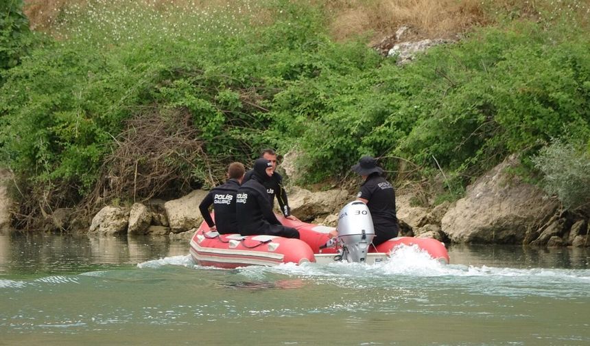 Göksu Çayı’nda kayboldu, Fırat Nehri’nde acı haber geldi