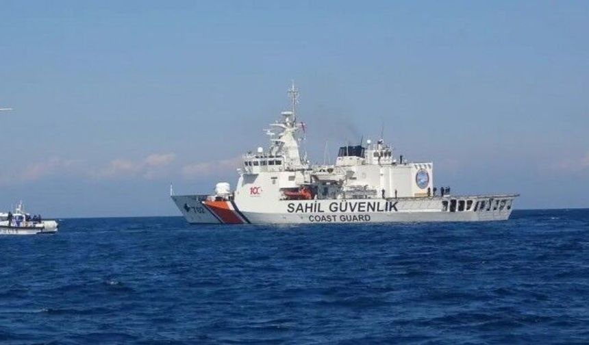 Karadeniz'de tekneye saldırı: 1 can kaybı, 4 yaralı