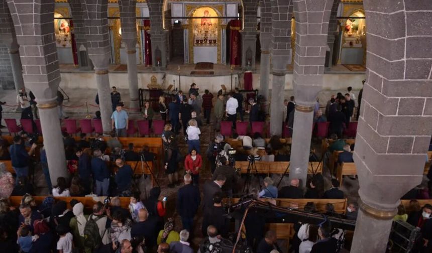 Kutsalın bedeli: Tanrı’ya yaklaşırken gişeden geçmek
