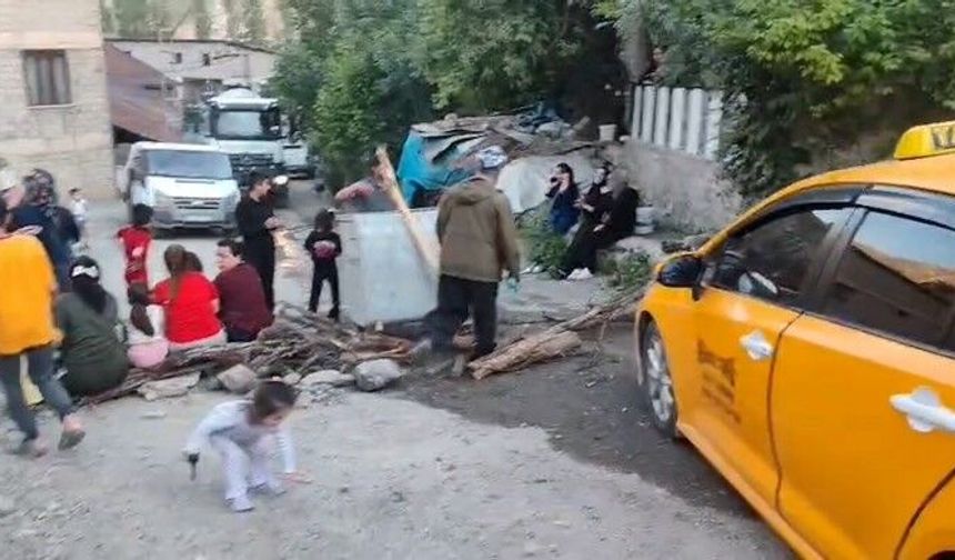 Kayyıma bozuk yol tepkisi
