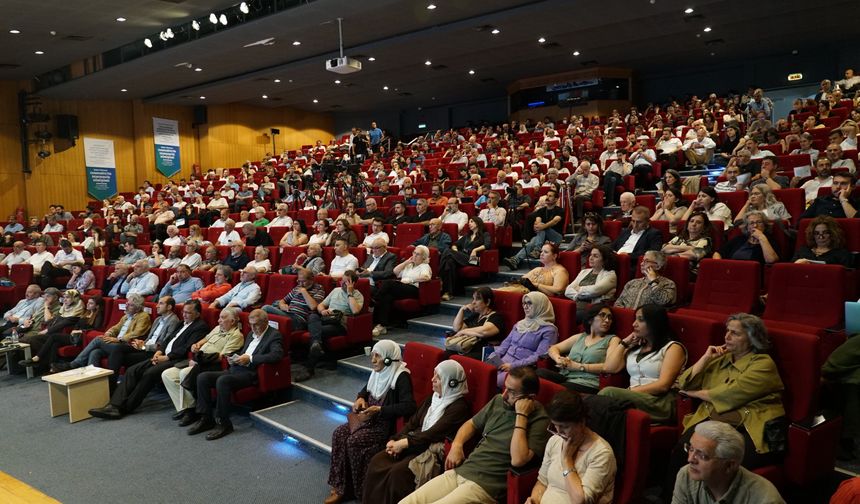 "İkinci Yüzyılda Cumhuriyetin Demokratik Dönüşümü Konferansı" sonuç bildirgesi açıklandı