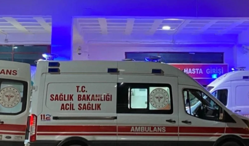 Ambulansın çarptığı çocuk hayatını kaybetti