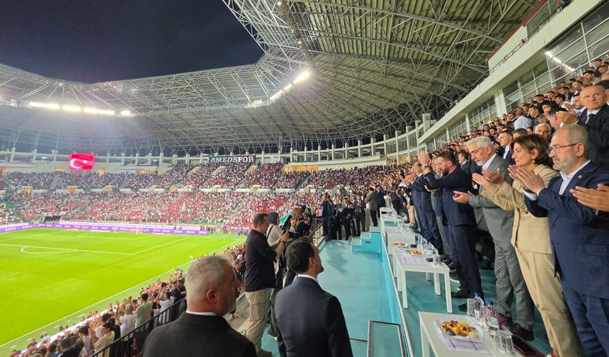 AK Parti Diyarbakır’dan Amedspor paylaşımı